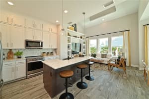 2401 EZZELL COURT, SARASOTA, FL 34237 Sold 08/29/25