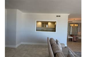 1 BENJAMIN FRANKLIN DRIVE, SARASOTA, FL 34236 - MLS#MFRA4642376