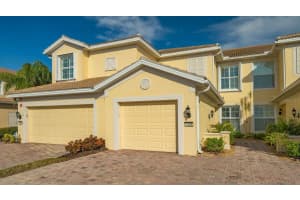 1239 BURGOS DRIVE, SARASOTA, FL 34238 Sold 04/23/25
