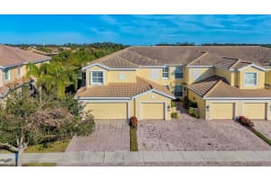 1239 BURGOS DRIVE, SARASOTA, FL 34238 Sold 04/23/25