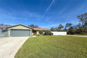 6202 32ND AVENUE CIRCLE, BRADENTON, FL 34209 Sold 04/15/25