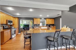 605 15TH AVENUE DRIVE, PALMETTO, FL 34221 Sold 06/16/25