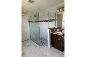 1056 TAMPA ROAD, VENICE, FL 34293 - MLS#MFRA4642423