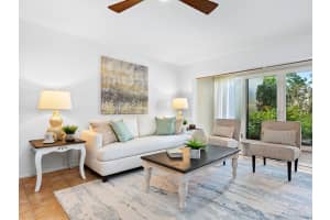 800 HUDSON AVENUE, SARASOTA, FL 34236 Sold 04/09/25