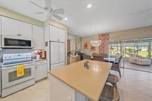 5869 TIDEWOOD AVENUE, SARASOTA, FL 34231 - MLS#MFRA4642442