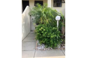 4656 Longwater #103, SARASOTA