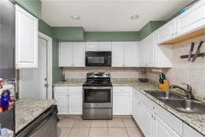 313 14TH TERRACE, CAPE CORAL, FL 33990 Sold 05/21/25