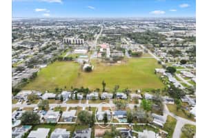 3016 TAUNTON DRIVE, BRADENTON, FL 34205 Sold 07/25/25