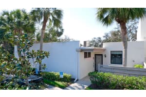 348 SPRINGDALE DRIVE, BRADENTON, FL 34210 Sold 05/29/25