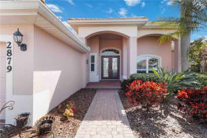 2879 GRAZELAND DRIVE, SARASOTA, FL 34240 Sold 04/17/25
