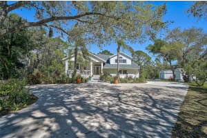 851 BAY STREET, OSPREY, FL 34229 Sold 05/01/25