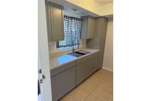 4014 CEDAR LIMB COURT, TAMPA, FL 33614 Sold 04/07/25