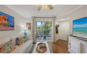 850 TAMIAMI TRAIL, SARASOTA, FL 34236 - MLS#MFRA4642589