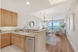 5531 CANNES CIRCLE, SARASOTA, FL 34231 Sold 04/03/25