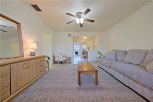 4015 11TH AVENUE, BRADENTON, FL 34205 Sold 07/21/25