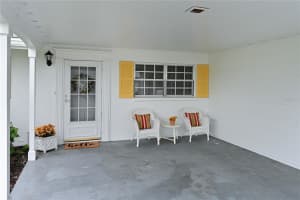 9503 COLONIAL DRIVE, BRADENTON, FL 34210 Sold 04/01/25