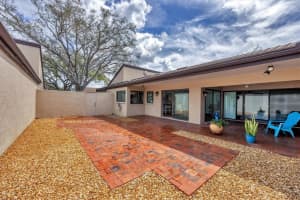 3933 GLEN OAKS MANOR DRIVE, SARASOTA, FL 34232 - MLS#MFRA4642718