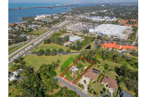 109 BURNEY ROAD, OSPREY, FL 34229 Sold 06/16/25