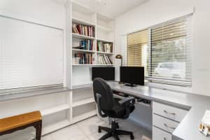 800 HUDSON AVENUE, SARASOTA, FL 34236 Sold 07/08/25