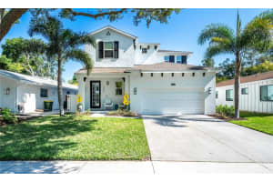 2283 Arlington St, SARASOTA