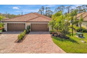 6716 WILLOWSHIRE WAY, BRADENTON, FL 34212 Sold 04/10/25
