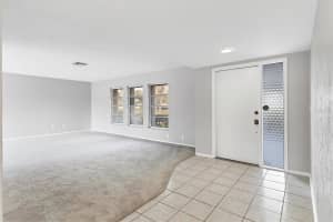 6722 ROXBURY DRIVE, SARASOTA, FL 34231 Sold 06/12/25