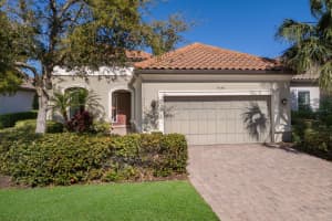 8140 GABANNA DRIVE, SARASOTA, FL 34231 Sold 04/30/25