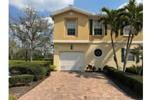 7520 Andora Dr, SARASOTA