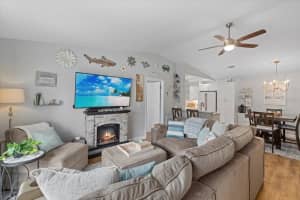 4023 CENTER POINTE PLACE, SARASOTA, FL 34233 Sold 07/21/25