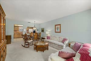 2913 CAPTIVA GARDENS DRIVE, SARASOTA, FL 34231 Sold 05/07/25