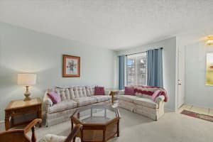 2913 CAPTIVA GARDENS DRIVE, SARASOTA, FL 34231 Sold 05/07/25