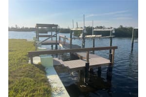 1230 MARYKNOLL ROAD, ENGLEWOOD, FL 34223 Sold 04/24/25