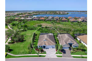 813 TAILWIND PLACE, SARASOTA, FL 34240 Sold 08/01/25