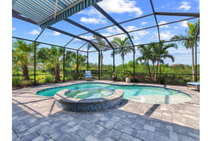 813 TAILWIND PLACE, SARASOTA, FL 34240 Sold 08/01/25
