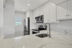 404 CERROMAR CIRCLE, VENICE, FL 34293 - MLS#MFRA4642952