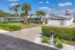 7337 STARFISH DRIVE, SARASOTA, FL 34231 Sold 04/14/25