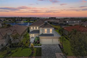 5822 Title Row Dr, BRADENTON