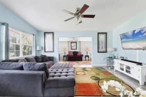 2564 WOOD STREET, SARASOTA, FL 34237 - MLS#MFRA4643085
