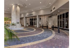 100 CENTRAL AVENUE, SARASOTA, FL 34236 Sold 06/26/25