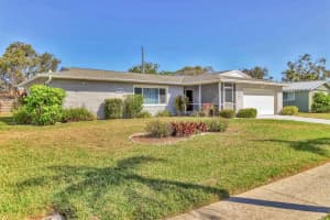 6732 KEYSTONE DRIVE, SARASOTA, FL 34231 Sold 08/18/25