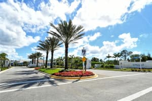 18736 TOULON COURT, VENICE, FL 34293 - MLS#MFRA4643145