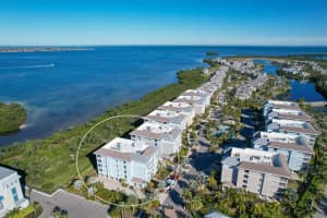 396 Aruba Cir #302, BRADENTON