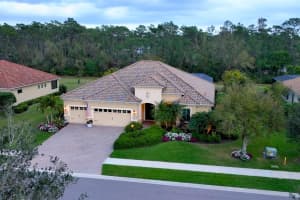 8224 LARKSPUR CIRCLE, SARASOTA, FL 34241 Sold 04/09/25
