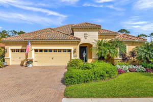 8224 LARKSPUR CIRCLE, SARASOTA, FL 34241 Sold 04/09/25