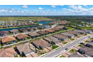 6070 Mesa Gln, BRADENTON