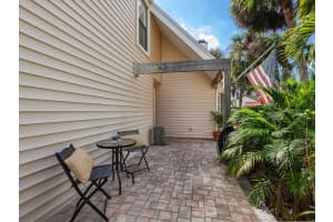 3648 BENEVA OAKS BOULEVARD, SARASOTA, FL 34238 - MLS#MFRA4643238