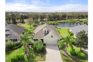 11742 FOREST PARK CIRCLE, BRADENTON, FL 34211 - MLS#MFRA4643242