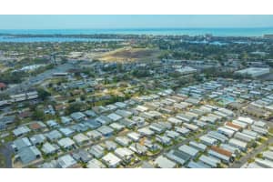 192 SOUTHWINDS DRIVE, SARASOTA, FL 34231 - MLS#MFRA4643264