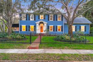 1744 SOUTH DRIVE, SARASOTA, FL 34239 Sold 05/16/25