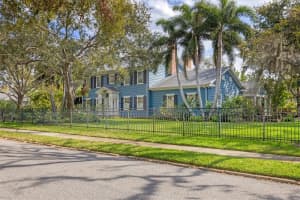 1744 SOUTH DRIVE, SARASOTA, FL 34239 Sold 05/16/25